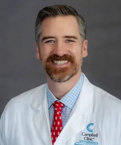 El doctor Benjamin Mauck perdió la vida casi de inmediato después del tiroteo