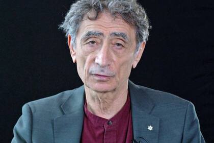 El doctor Gabor Mate fue premiado con la Orden de Canadá, la más alta condecoración civil del país, por su trabajo