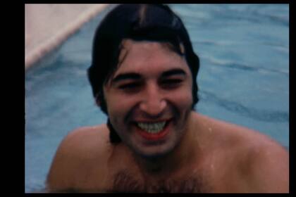 El documental de Miguel Mato, con imágenes y filmaciones inéditas sobre el artista, se verá mañana en una función al aire libre