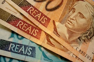 Por qué es mejor idea la convertibilidad con el real que con el dólar