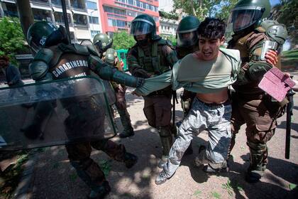 Cientos de personas fueron detenidas