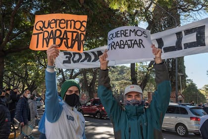 El domingo habrá una nueva marcha de los trabajadores del tenis a la Quinta de Olivos