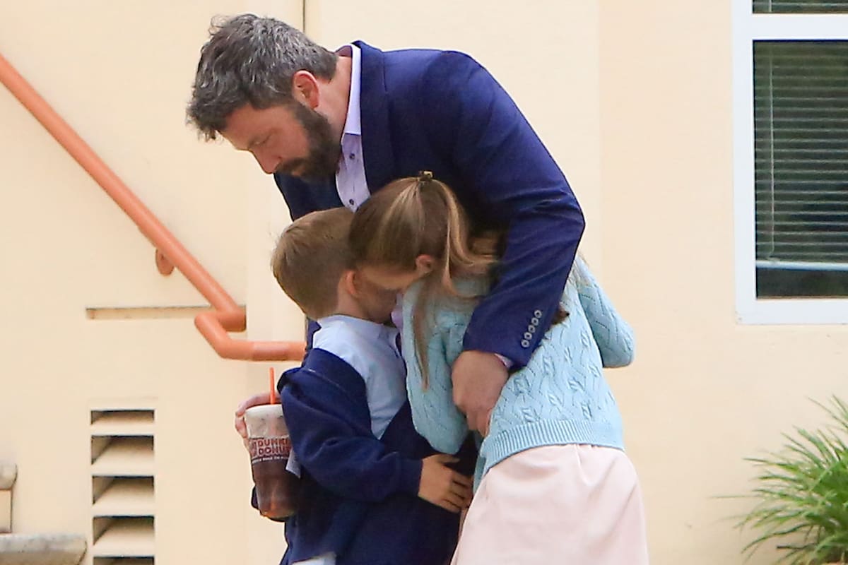 El domingo también fue el día del padre en Estados Unidos y la actriz destacó cómo es el actor con sus hijos