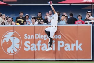 Susac pega nuevo jonrón, Ray logra séptima victoria seguida y Gigantes vencen 4-1 a Padres