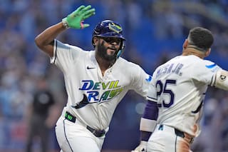 Con jonrón, Junior Caminero da a Rays triunfo de 3-1 sobre Astros y pasaje a playoffs