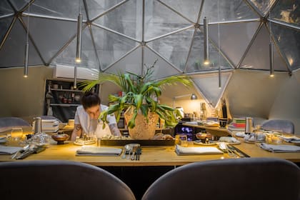 El domo en un omakase fuera de molde.