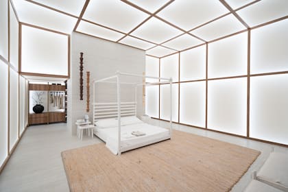 El "Dormitorio Principal" proyectado por Cadario Rossotto e Interiores B.AP apuesta a la inspiración de los paneles shoji para recrear una verdadera caja de luz.