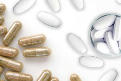 El Dr. consume atorvastatina (Lipitor) para ayudar a mantener su colesterol en un nivel saludable. (@agelessrx)