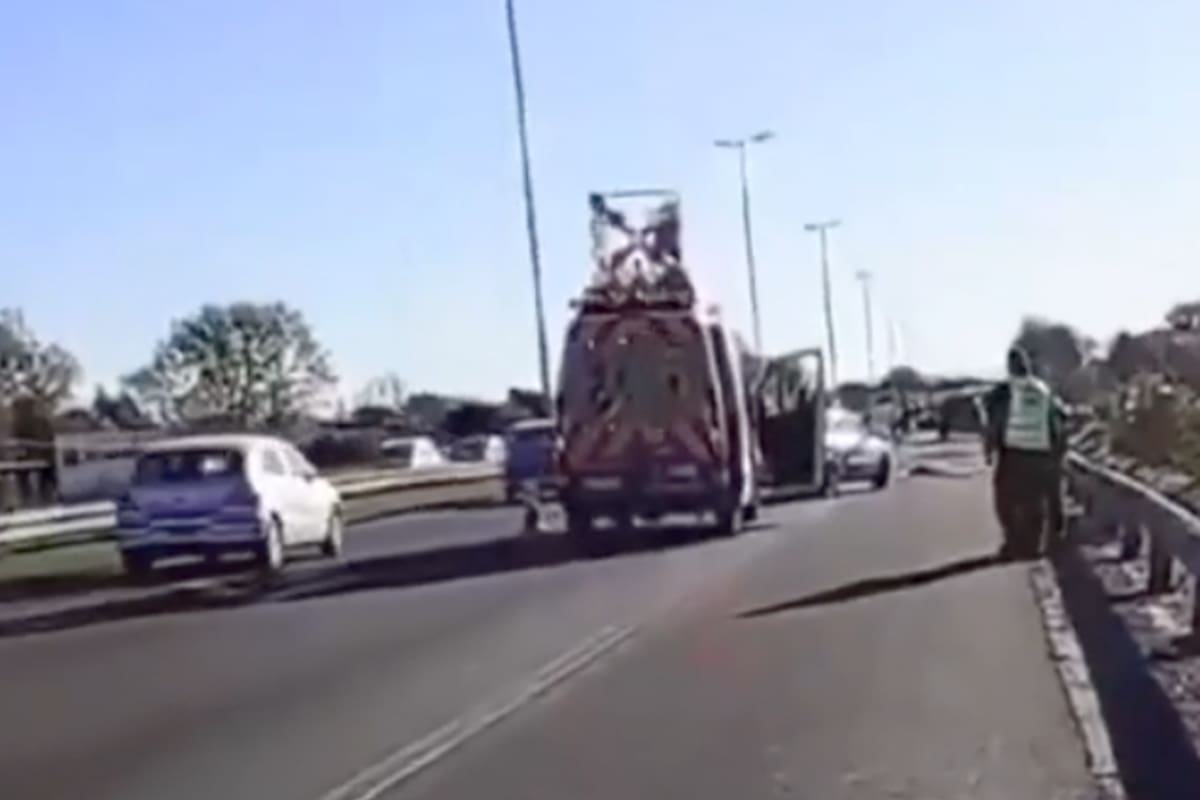 El dramático testimonio de una testigo que vio cómo le disparaban al policía que iba en moto y a su pareja