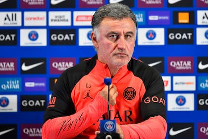 El DT Christophe Galtier tiene varios problemas que resolver en el PSG, que tiene una seguidilla de partidos y sigue perdiendo a piezas importantes.
