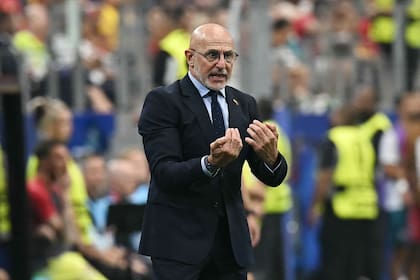 El DT de España, Luis de la Fuente, confía en su equipo para vencer a Francia en las semifinales de este martes