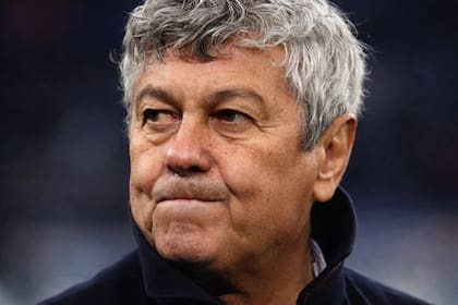 El DT de Rumania, Mircea Lucescu, murió este martes a los 80 años