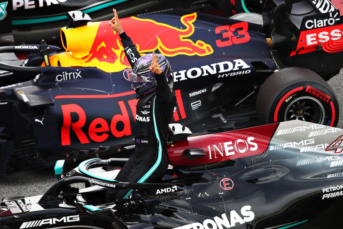 El dueño de la Fórmula 1: Lewis Hamilton ganador en España