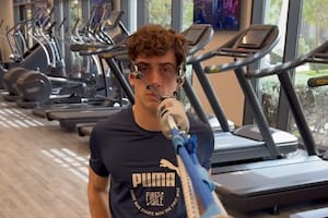 El duro entrenamiento del argentino antes de volver a subirse al auto (Foto: @francolapinto)