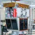 EE.UU. aprueba el primer satélite espejo para iluminar zonas de la Tierra