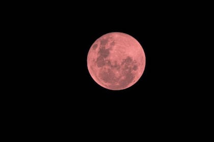 El eclipse lunar se producirá entre la noche del 27 y la madrugada del 28 de agosto