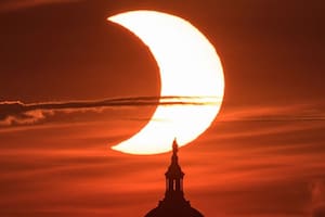 Las imágenes de la NASA y cómo se vio de forma parcial en EE.UU.