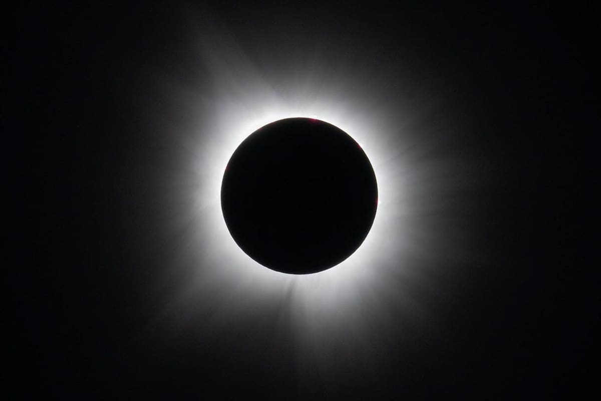 El eclipse solar total tendrá una duración máxima de dos minutos y medio