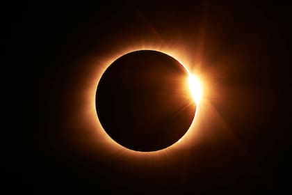 El eclipse total de sol será el 8 de abril de 2024
