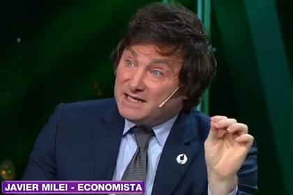 El economista protagonizó un tenso cruce con una médica infectóloga