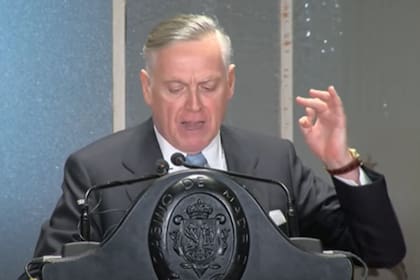 El economista y teórico de la Escuela Austríaca Jesús Huerta de Soto durante su discurso.