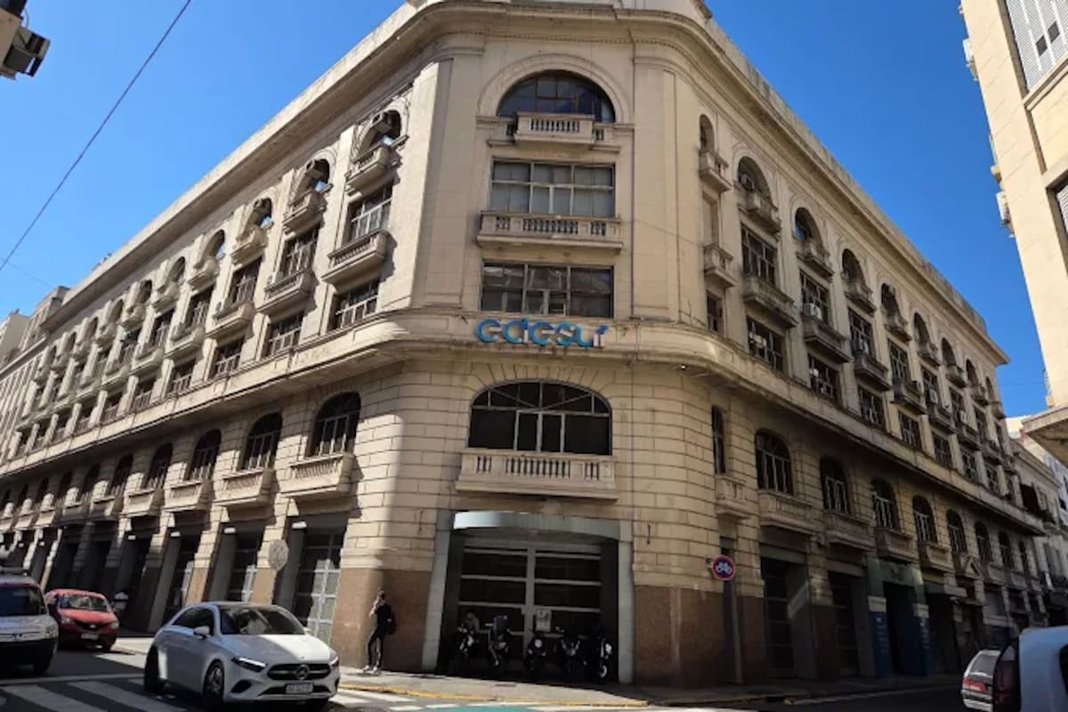 El edificio central de Edesur se encuentra en la calle San José al 140