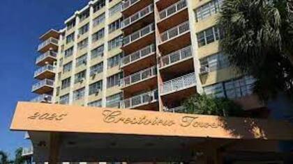 El edificio Crestview Towers no pasó la prueba de seguridad