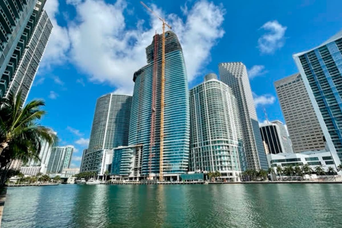 El edificio de Aston Martin, en Miami
