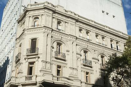 El edificio de Avenida de Mayo 802