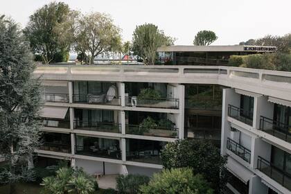 El edificio de departamentos donde Svetlana Krivonogikh -quien se cree que tuvo una relación con el presidente Vladimir Putin- y su hija pudieron haber vivido en Montecarlo, Mónaco. (Dmitry Kostyukov/The New York Times)