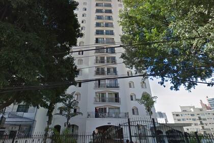 El edificio de la calle Peixoto Gomide, en un exclusivo barrio paulista