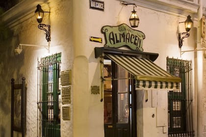 El edificio donde se emplaza El Viejo Almacén data de 1769