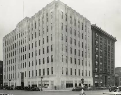 El edificio fue derribado algunas décadas después, pero la manera en la que lo movieron pasó a la historia