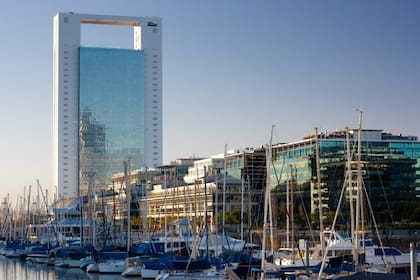 Madero Office, un hito en el barrio más joven de la ciudad