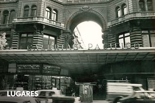 La historia de un edificio que siempre combinó arte y comercio