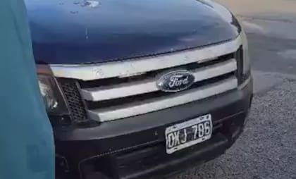 El efectivo manejaba una Ford Ranger que es propiedad de la Policía Federal Argentina