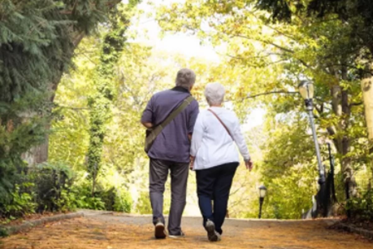 El efecto protector del ejercicio podría explicarse por cambios estructurales beneficiosos que ocurren en nuestro cerebro como resultado de la actividad física.
