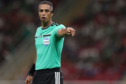 El egipcio Mohamed Omar Amin fue designado por la FIFA para el partido entre la Argentina y Austria, que se disputará el lunes en Dallas