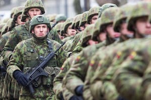 El Ejército de Letonia avanzará progresivamente con la aplicación del servicio militar obligatorio