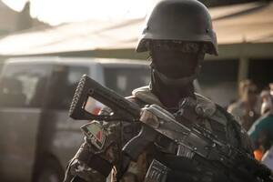 El ejército de Mali se enfrenta a insurgentes islamistas en el Sahel