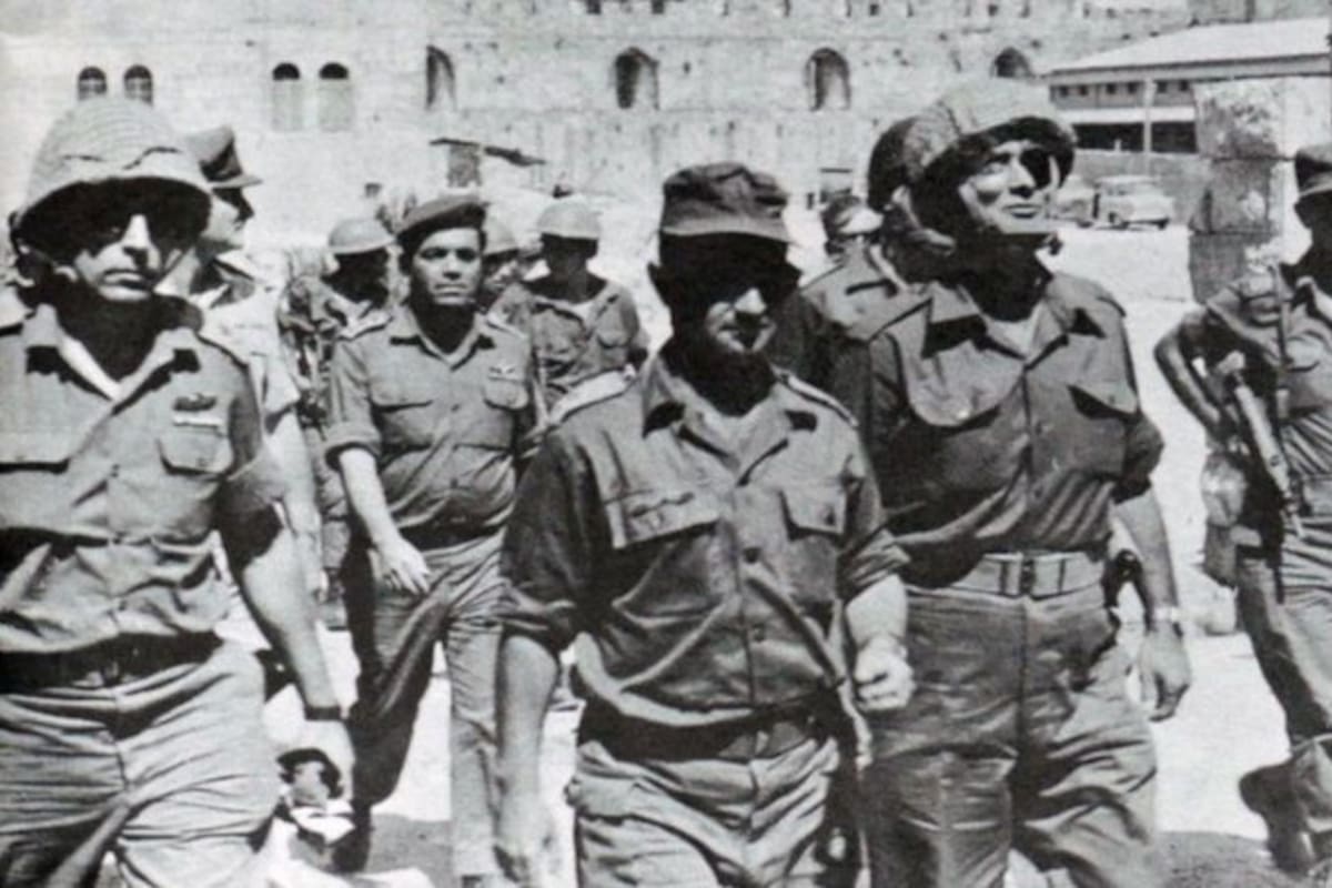 El ejército israelí entró en Jerusalén Este tras su victoria en la Guerra de los Seis Días