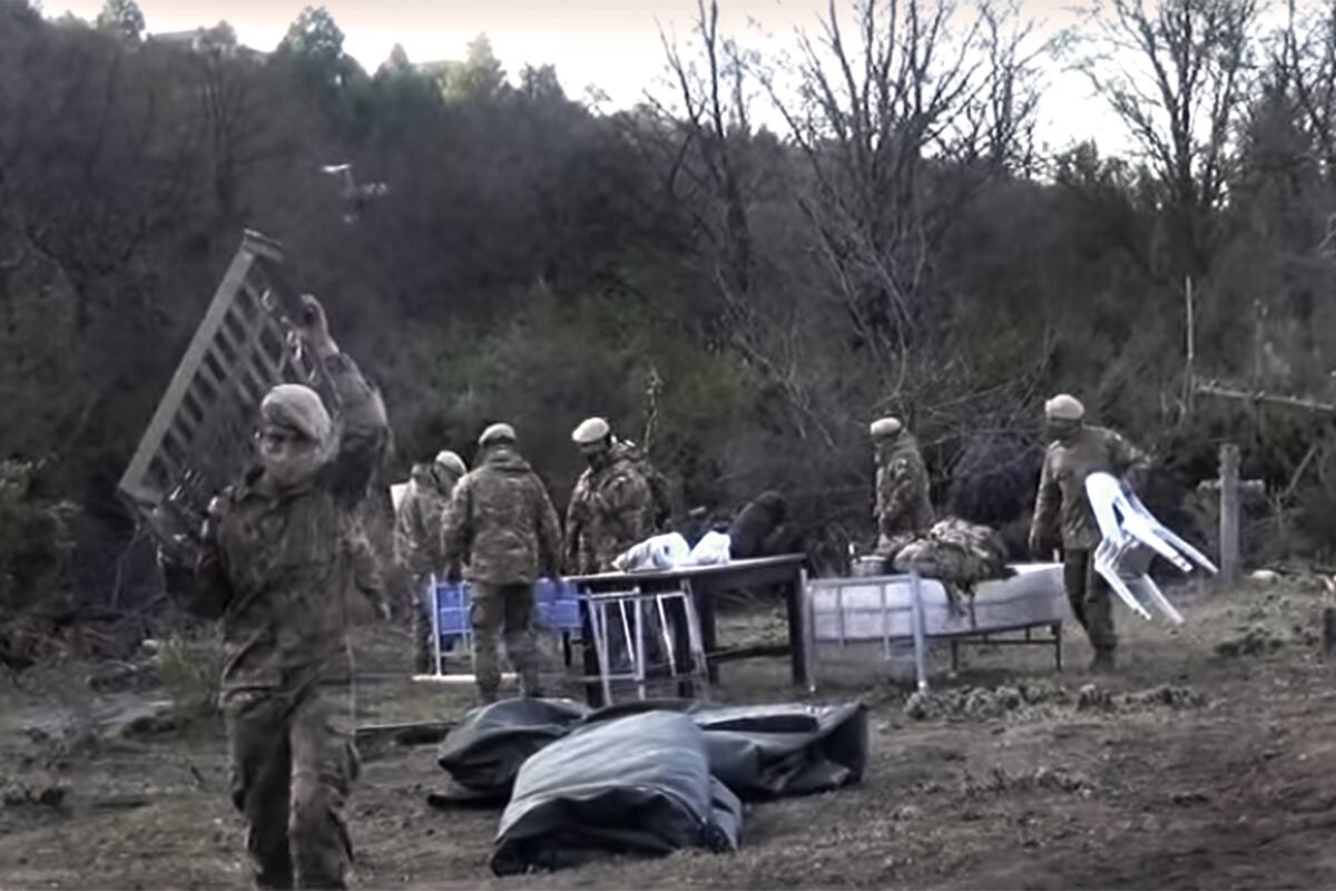 El Ejército lleva casi 60 años en las tierras reclamadas por los mapuches.