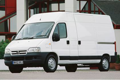 El electricista se compró una Citroën Relay con algunos kilómetros recorridos