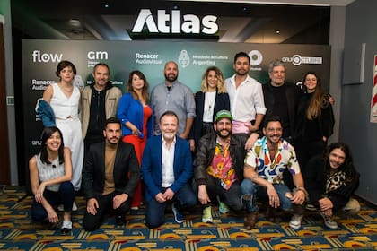 El elenco de El hincha, días antes del estreno, en la presentación de la ficción en Paseo Alcorta