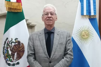 El embajador de México en Argentina Oscar Ricardo Valero Recio Becerra
