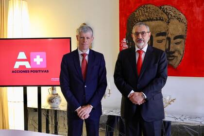 El embajador de Suiza en la Argentina, Heinrich Schellenberg, y Ernesto Kohen, presidente de la Cámara Argentina Suiza