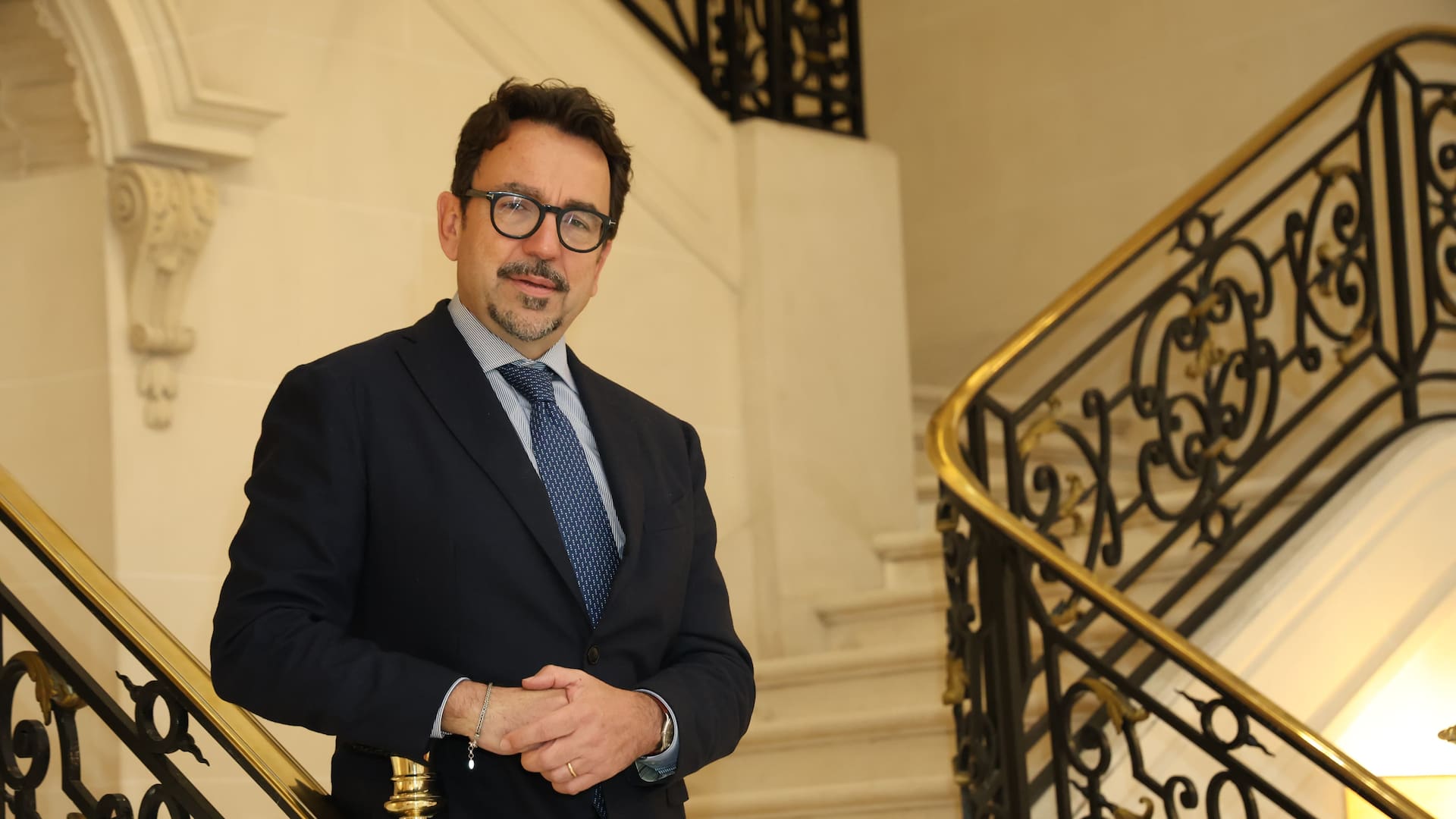 El embajador Fabrizio Lucentini en su residencia