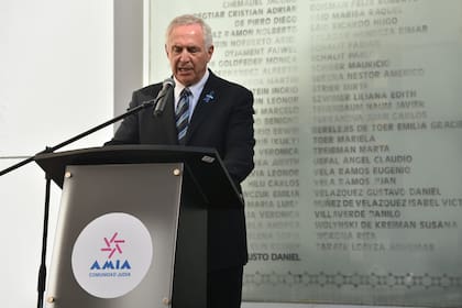 El embajador Marc Stanley reclamó el esclarecimiento de los ataques producidos en 1992 y en 1994 en la Argentina