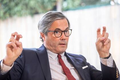 El embajador saliente de Alemania Ulrich Sante