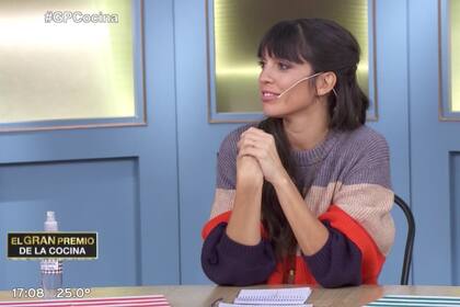 El embarazo de la presidenta del jurado avanza así como el programa y los cambios de humor y personalidad, se notan.